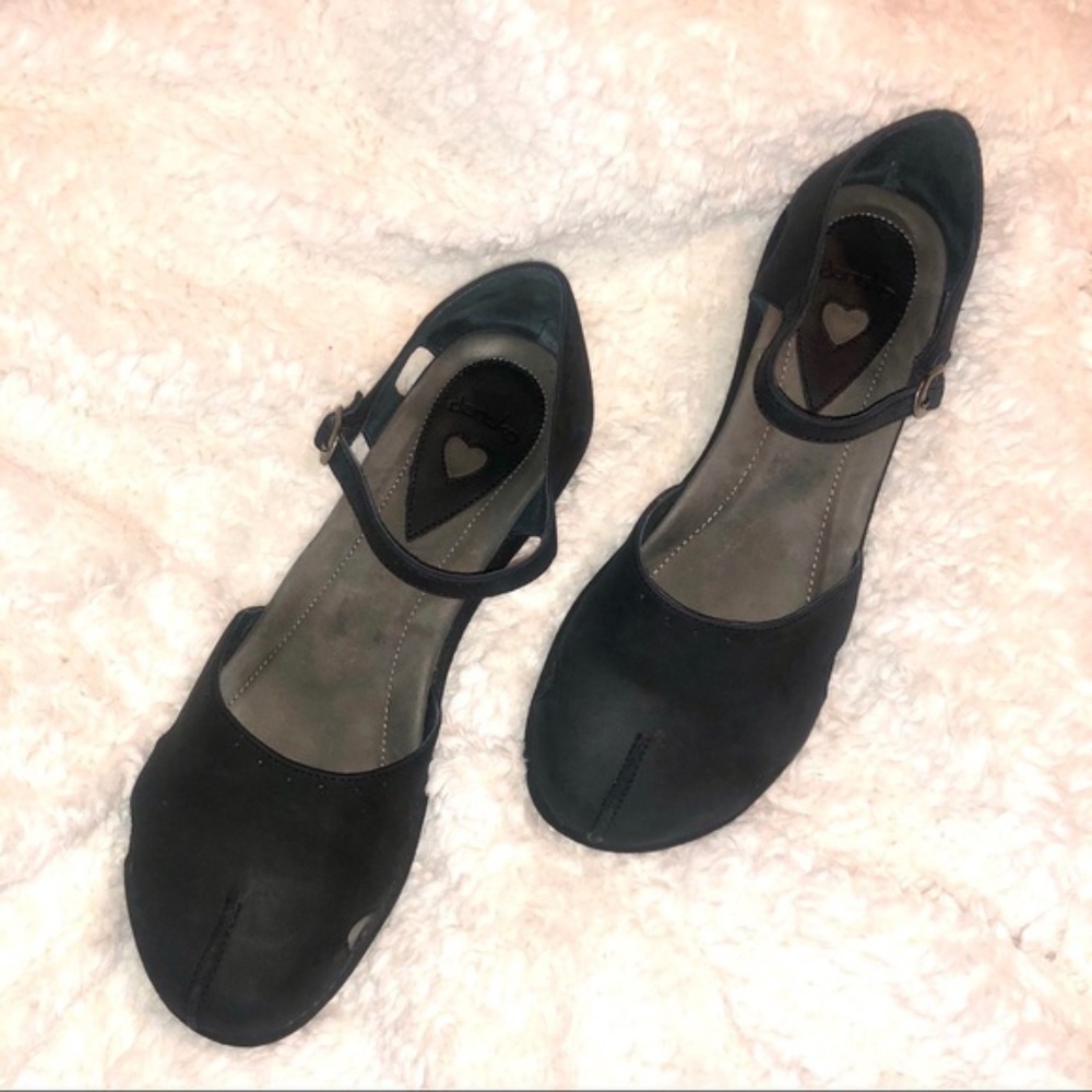 Dansko Closed-Toe Mary Janes